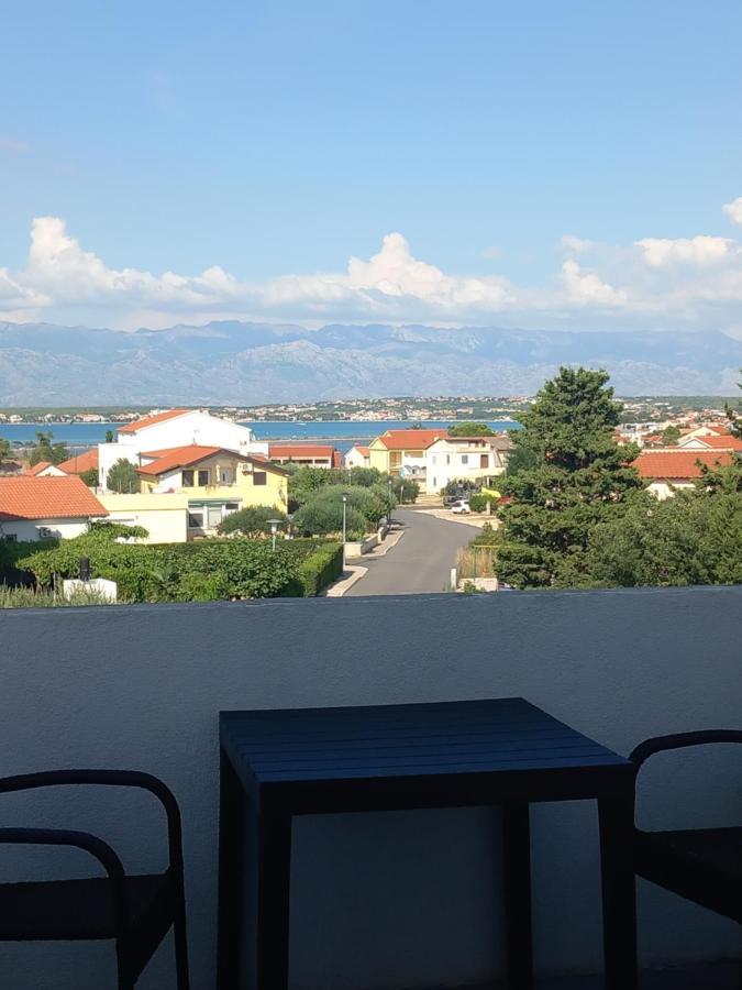 One Bedroom Loft Apartment With Nice View Nin Dış mekan fotoğraf